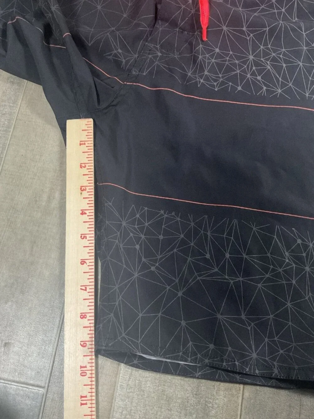 Imperial Motion IM Tight & Right Mens 30 Board Shorts Swim Trunks Black Surf